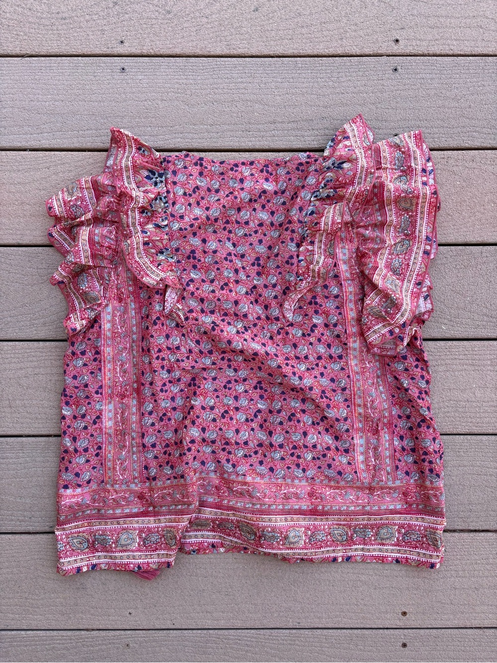 Floral V-Neck Ruffle Sleeve Blouse in Pink - Picture 4 of 4